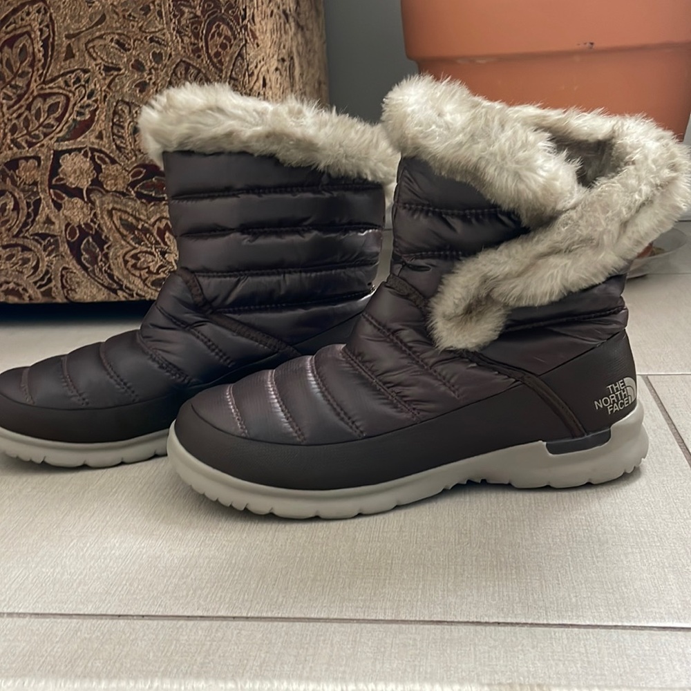 Brown North Face Boots